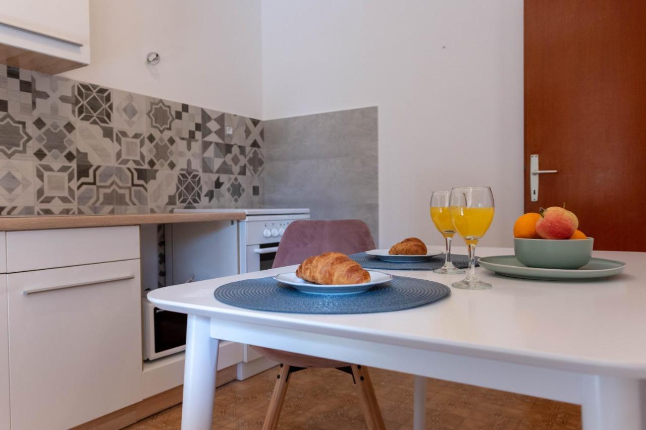 הוילה Apartman Duce Milka מראה חיצוני תמונה