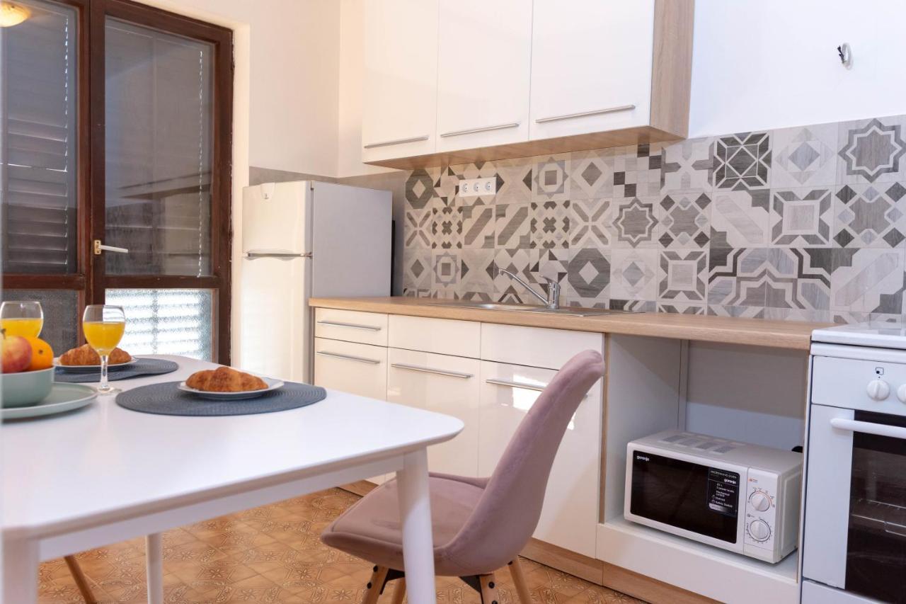 הוילה Apartman Duce Milka מראה חיצוני תמונה